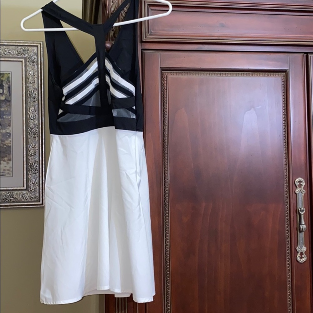 Dress - Picture 2 of 2